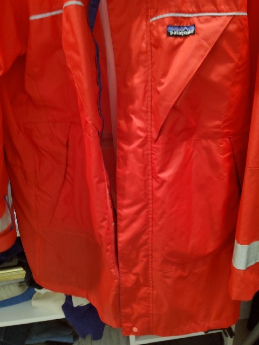 Patagonia Bright Red Lightweight Sailing Foul Weather Jacket Size L - Picture 9 of 14